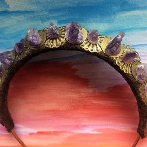 Gold, Black, Amethyst Loschy Crowns